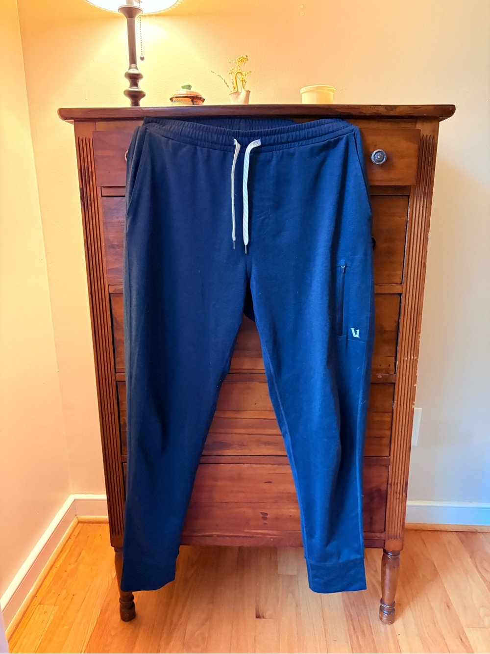 Vuori Navy Performance Joggers